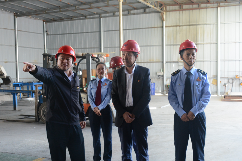 西寧市稅務(wù)局黨委書記、局長劉興華蒞臨 青海物產(chǎn)工業(yè)投資有限公司調(diào)研