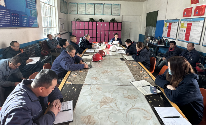 對標(biāo)對表新要求 主動作為抓落實&mdash;&mdash;物產(chǎn)工投公司紀(jì)委召開學(xué)習(xí)貫徹中紀(jì)委、省紀(jì)委二次全會精神專題會議暨節(jié)前廉政教育警示會