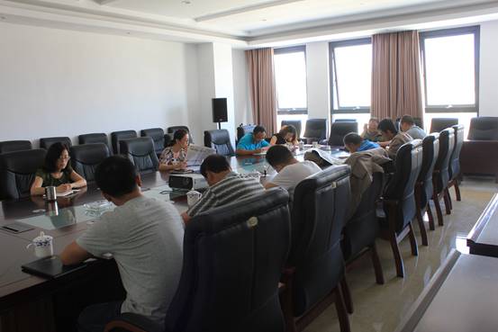 物產(chǎn)集團(tuán)黨委委員、副總經(jīng)理劉玲同志赴臨空開投公司黨支部講 &ldquo;兩學(xué)一做&rdquo;教育專題黨