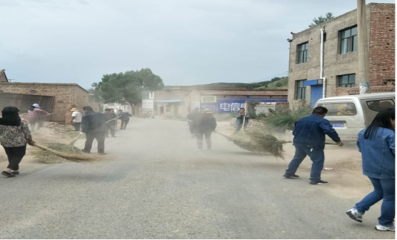 以&ldquo;慶七一&rdquo;為載體，物產(chǎn)工投公司黨委將&ldquo;黨的建設(shè)重點強化年&rdquo;活動向基層延伸