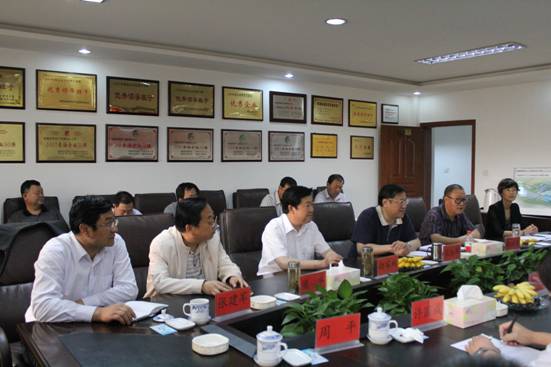 省委常委、副省長駱玉林實(shí)地考察物產(chǎn)集團(tuán)&ldquo;雙百&rdquo;行動重點(diǎn)項(xiàng)目