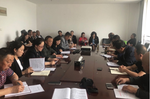 物產(chǎn)配送公司所屬黨支部召開(kāi)&ldquo;不忘初心、牢記使命&rdquo;主題教育專(zhuān)題研討會(huì)